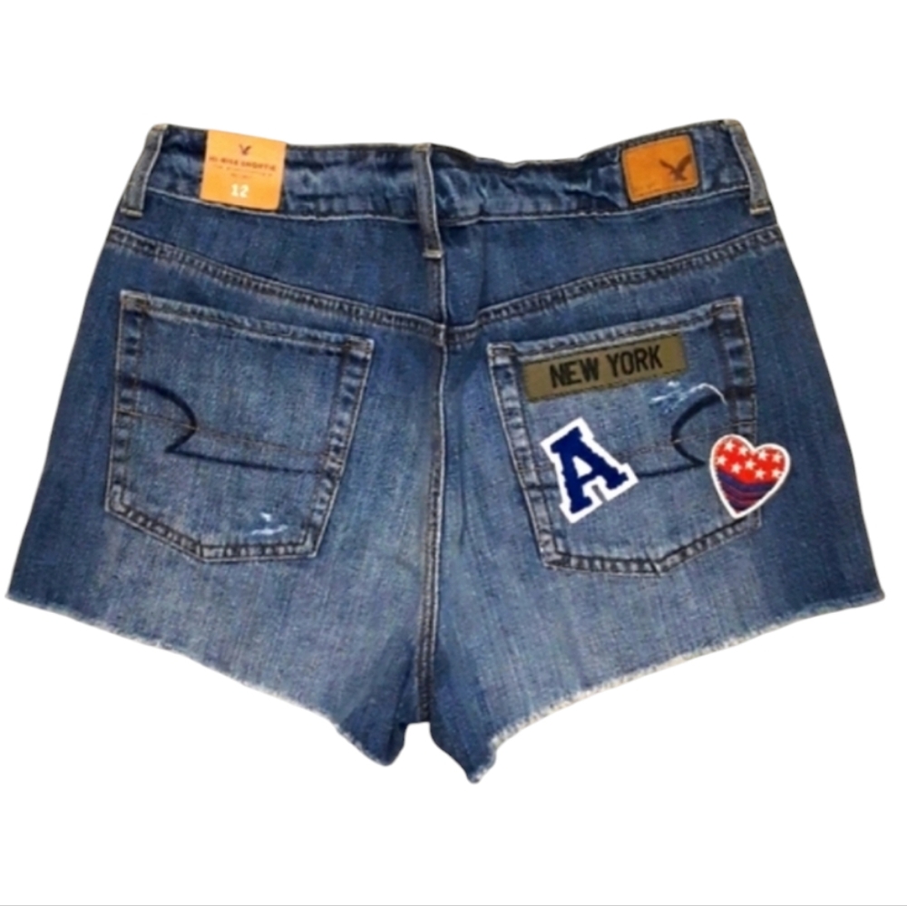 🆕️🦅American Eagle Outfitters Highrise Jean Shorts. Women's Size: W12x03L.